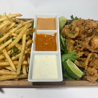 Fishermans Wharf Calamari and Fries