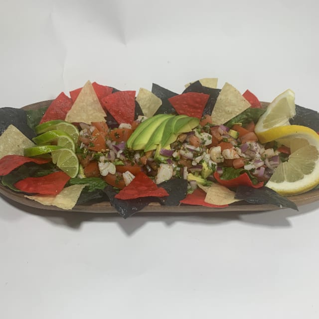 Tricolor Chips and Salsa.